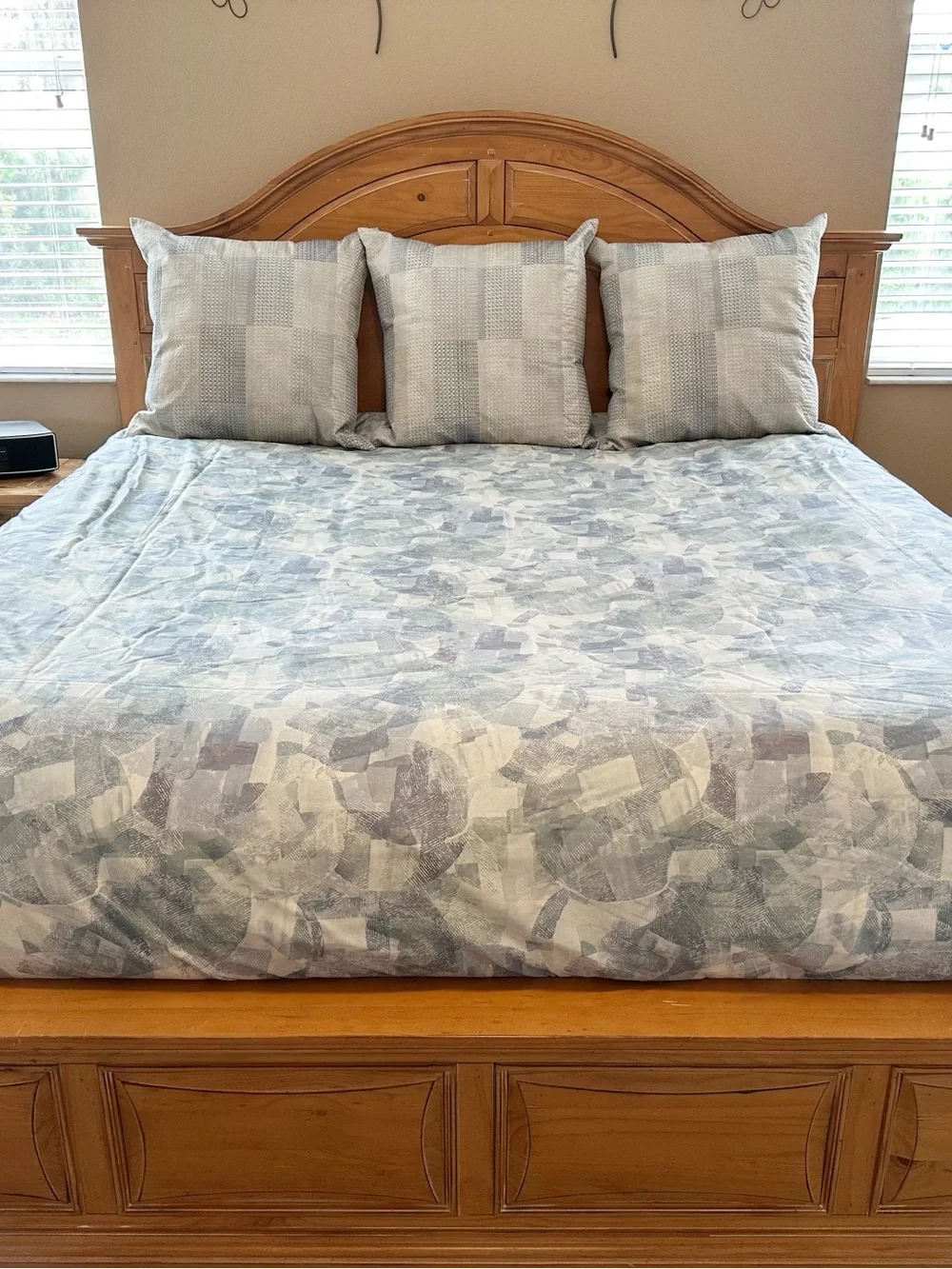 Hotel Collection Reversible King Size Blue Silver Geometric Pattern Duvet Cover
